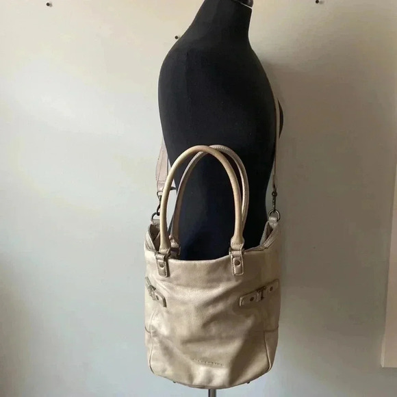 Liebeskind  Berlin | Leather Purse - Picture 4 of 16